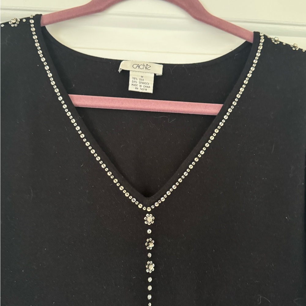 ❤️‍🔥50%❤️‍🔥 Cache Black Sweater with Rhinestone Detailing - Picture 2 of 7